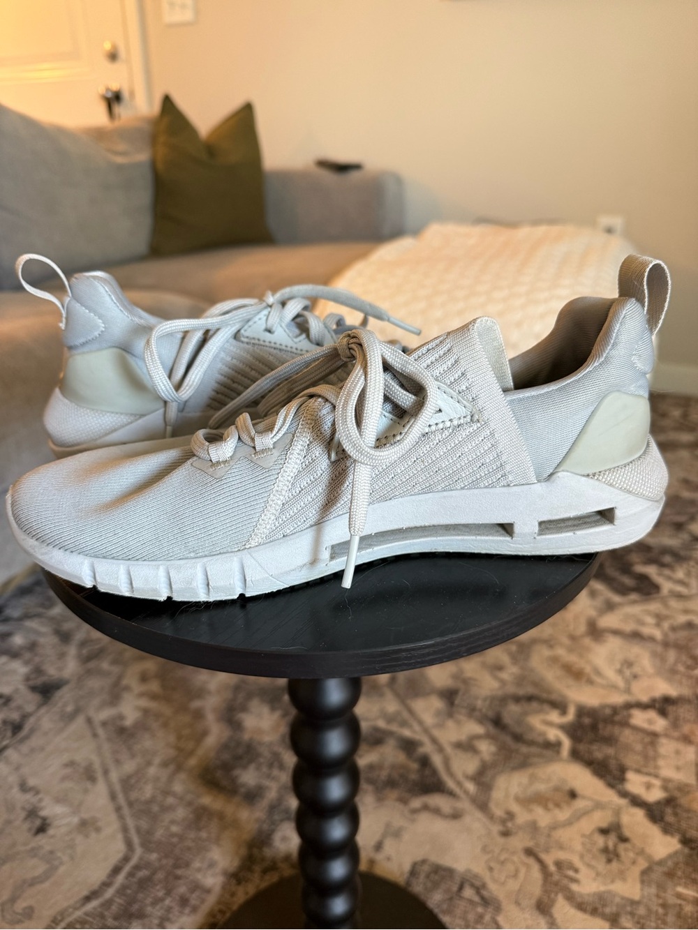Under Armour HOVR SLK EVO mens Sneaker Mod Grey Sz 8 - Picture 2 of 8